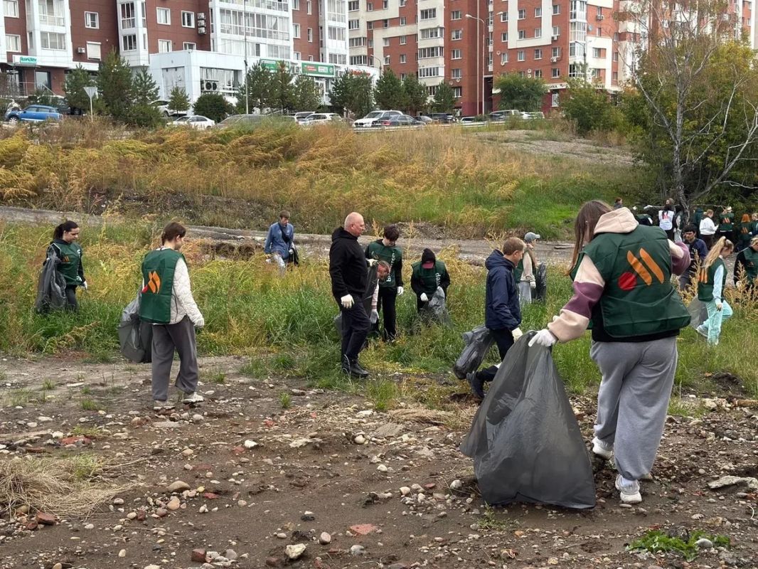 20 сентября — День Ангары в Иркутской области Это праздник, посвящённый главной водной артерии Приангарья — единственной реке, вытекающей из Байкала 20 сентября — День Ангары в Иркутской области Это праздник, посвящённый главной водной артерии Приангарья — единственной реке, вытекающей из Байкала