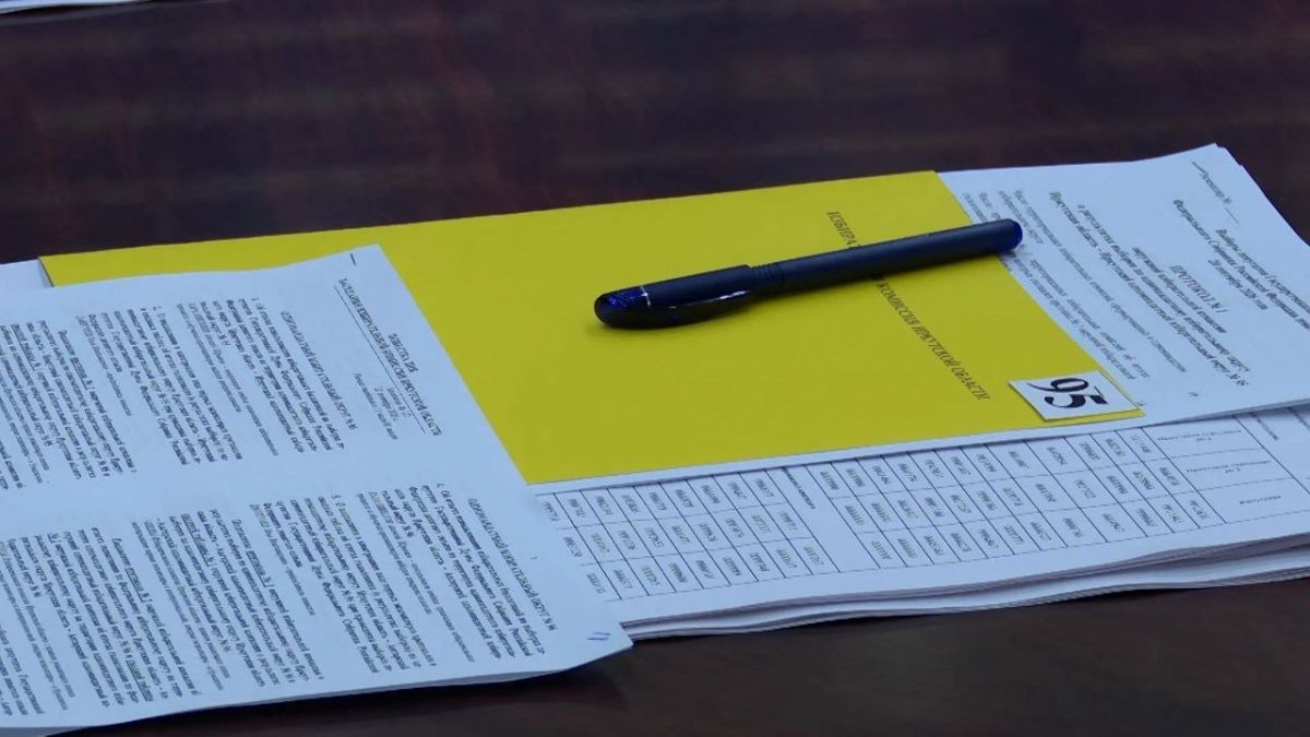 Избирательная комиссия Иркутской области подписала итоговые протоколы о результатах выборов в четырех одномандатных округах: Иркутском, Ангарском, Шелеховском и Братском