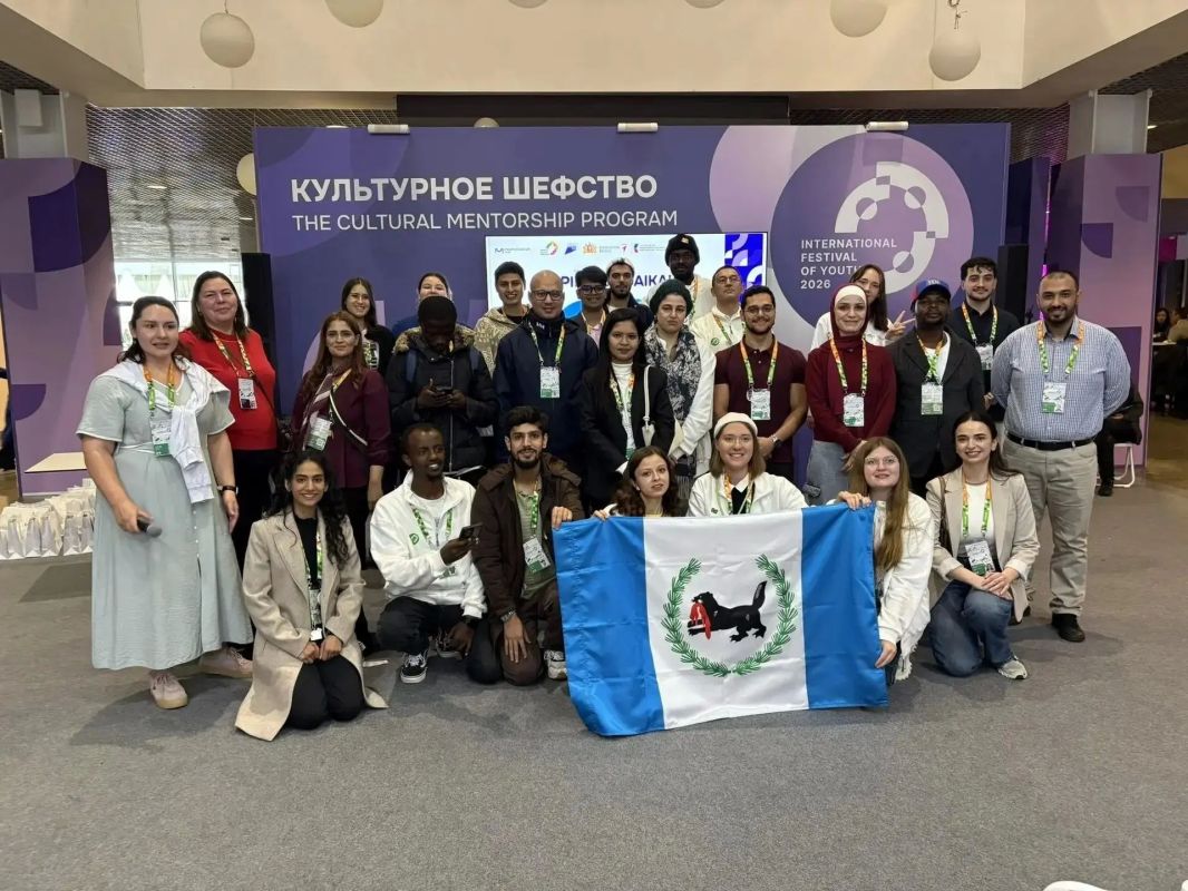 Делегация Иркутской области вернулась с Международного фестиваля молодежи Делегация Иркутской области вернулась с Международного фестиваля молодежи