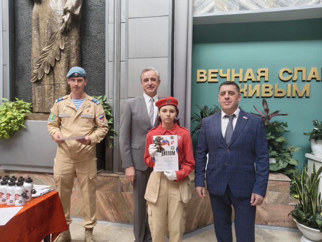 Итоги военно-спортивной игры «Юнполигон» подвели в Ангарске Итоги военно-спортивной игры «Юнполигон» подвели в Ангарске