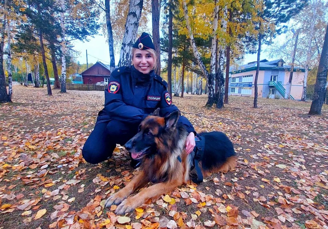 В Братске полицейские и общественники приняли участие в слёте регионального проекта «Патруль Первых» В Братске полицейские и общественники приняли участие в слёте регионального проекта «Патруль Первых»