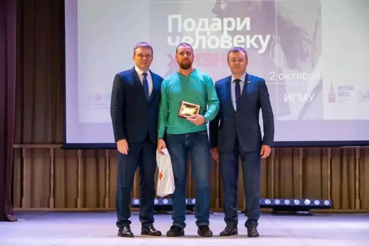 Игорь Кобзев: Ведомственные награды Федерального медико-биологического агентства – медали «Донору костного мозга Игорь Кобзев: Ведомственные награды Федерального медико-биологического агентства – медали «Донору костного мозга