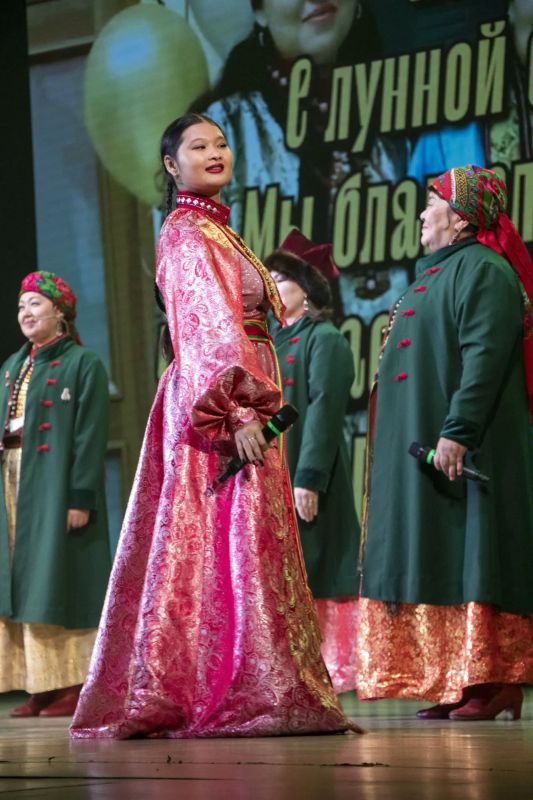 Второй Всероссийский культурный форум коренных малочисленных народов России продолжился в Томске Второй Всероссийский культурный форум коренных малочисленных народов России продолжился в Томске