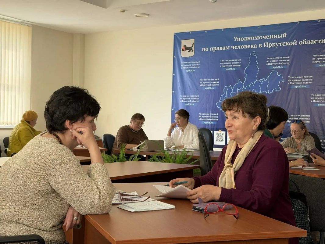В аппарате Уполномоченного по правам человека в Иркутской области прошел тематический прием граждан, приуроченный к Дню пожилого человека В аппарате Уполномоченного по правам человека в Иркутской области прошел тематический прием граждан, приуроченный к Дню пожилого человека