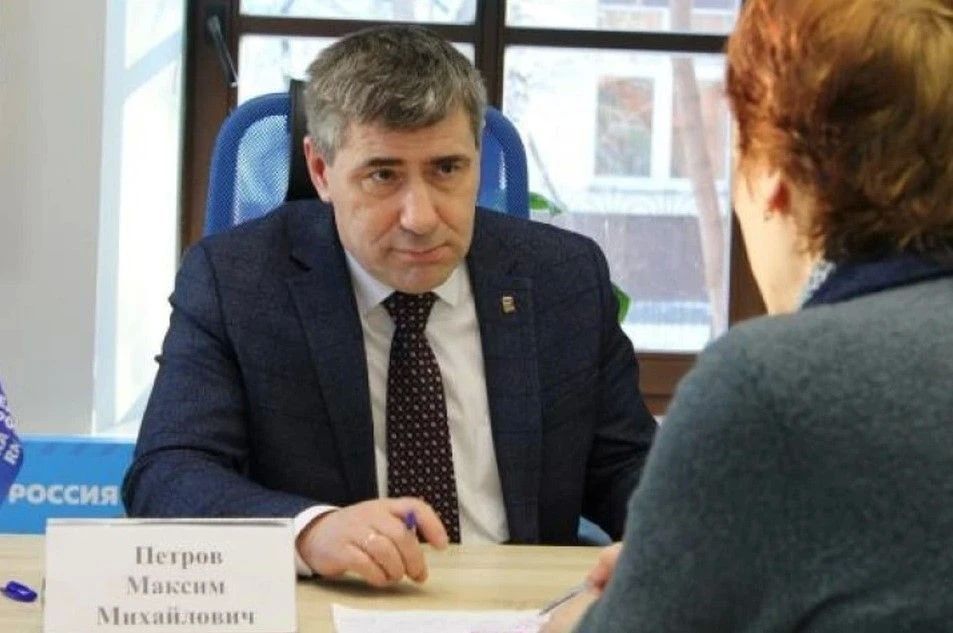 Депутат Законодательного Собрания Иркутской области Максим Петров сообщил о том, что Усольскому медицинскому техникуму будет передано здание филиала Иркутского национального исследовательского технического университета