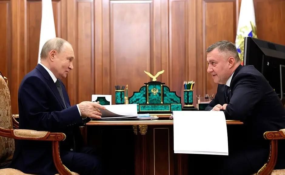 Иркутская область поздравляет Владимира Путина с 74-летием Иркутская область поздравляет Владимира Путина с 74-летием