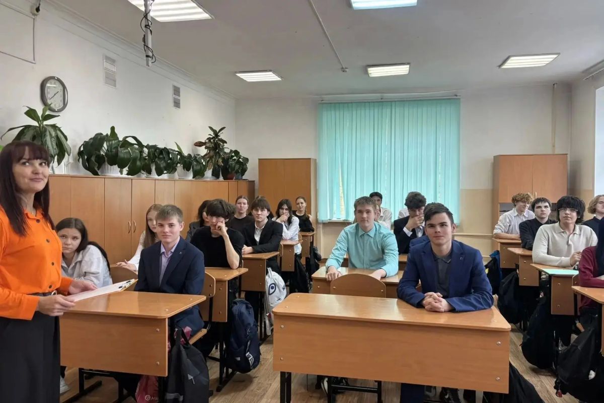 Более 200 встреч с молодежью запланировано в Приангарье до конца ноября в рамках программы «Проводники смыслов Более 200 встреч с молодежью запланировано в Приангарье до конца ноября в рамках программы «Проводники смыслов