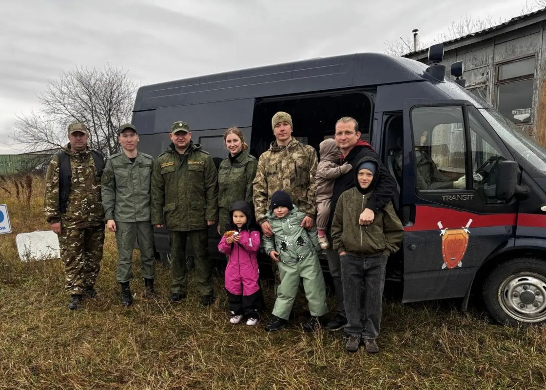 В преддверии Дня образования службы криминалистики СК России сотрудники Восточного МСУТ СК России приняли участие в масштабном военно-патриотическом мероприятии «Я горжусь