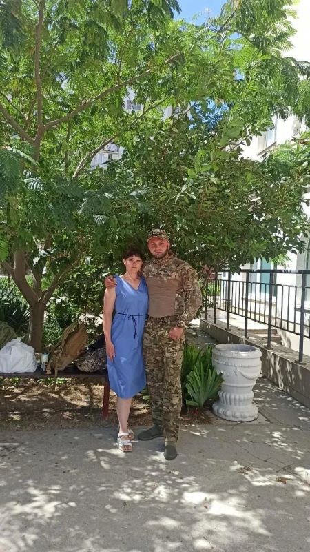 Сергей Петров: Сегодня расскажу вам историю земляка, сержанта Анатолия Анатольевича Смирнова Сергей Петров: Сегодня расскажу вам историю земляка, сержанта Анатолия Анатольевича Смирнова