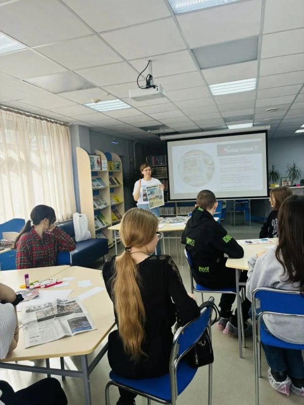 Газета за партой: школьники Иркутска попробовали себя в роли журналистов Газета за партой: школьники Иркутска попробовали себя в роли журналистов