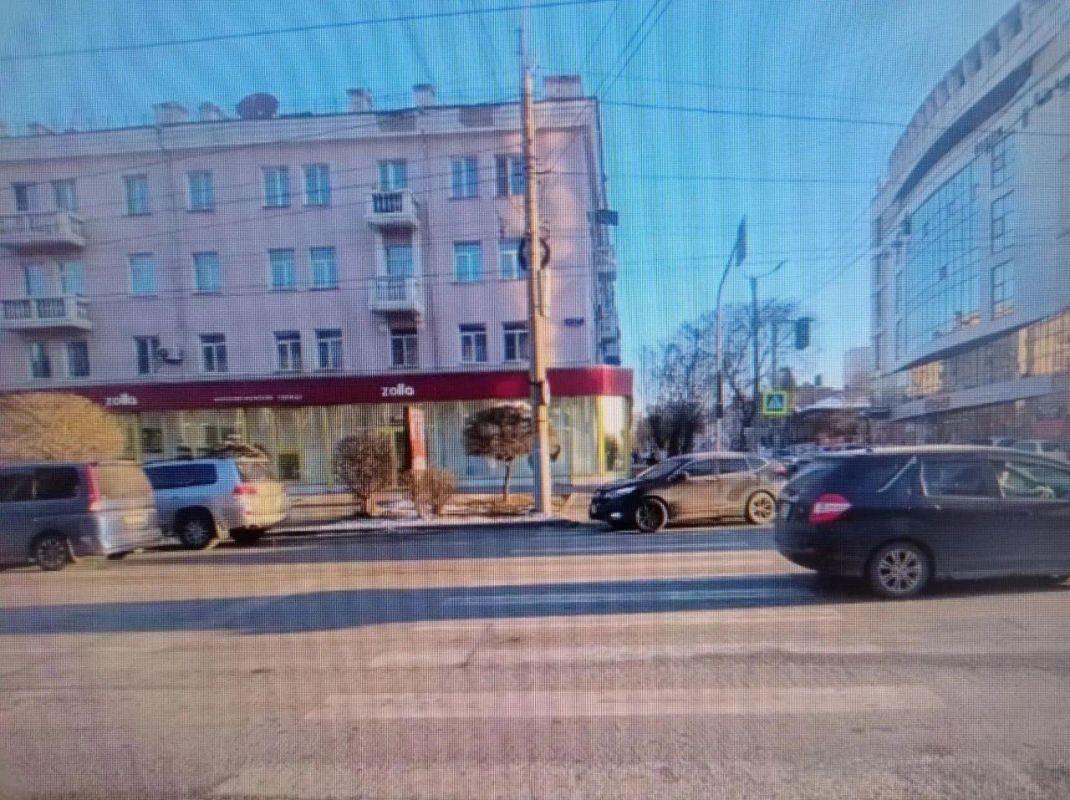 Минивэн сбил женщину с трёхлетним ребёнком на руках в Чите