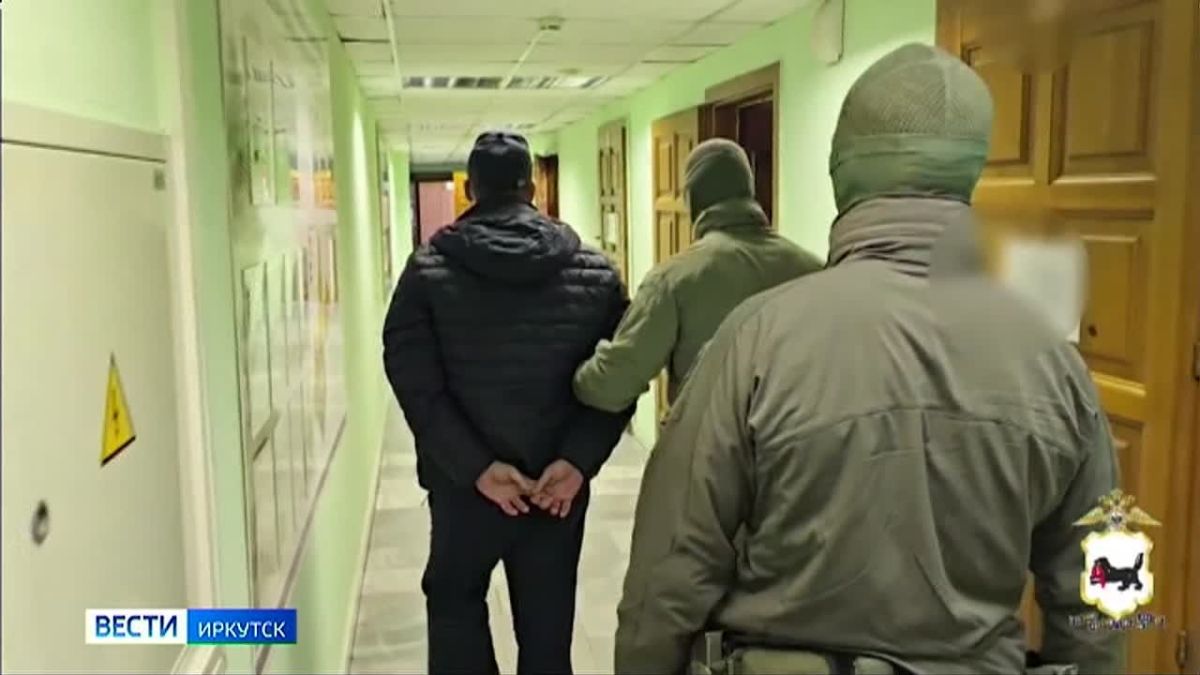 Бывшего сотрудника золотодобывающего предприятия задержали в Иркутском округе по подозрению в коммерческом подкупе