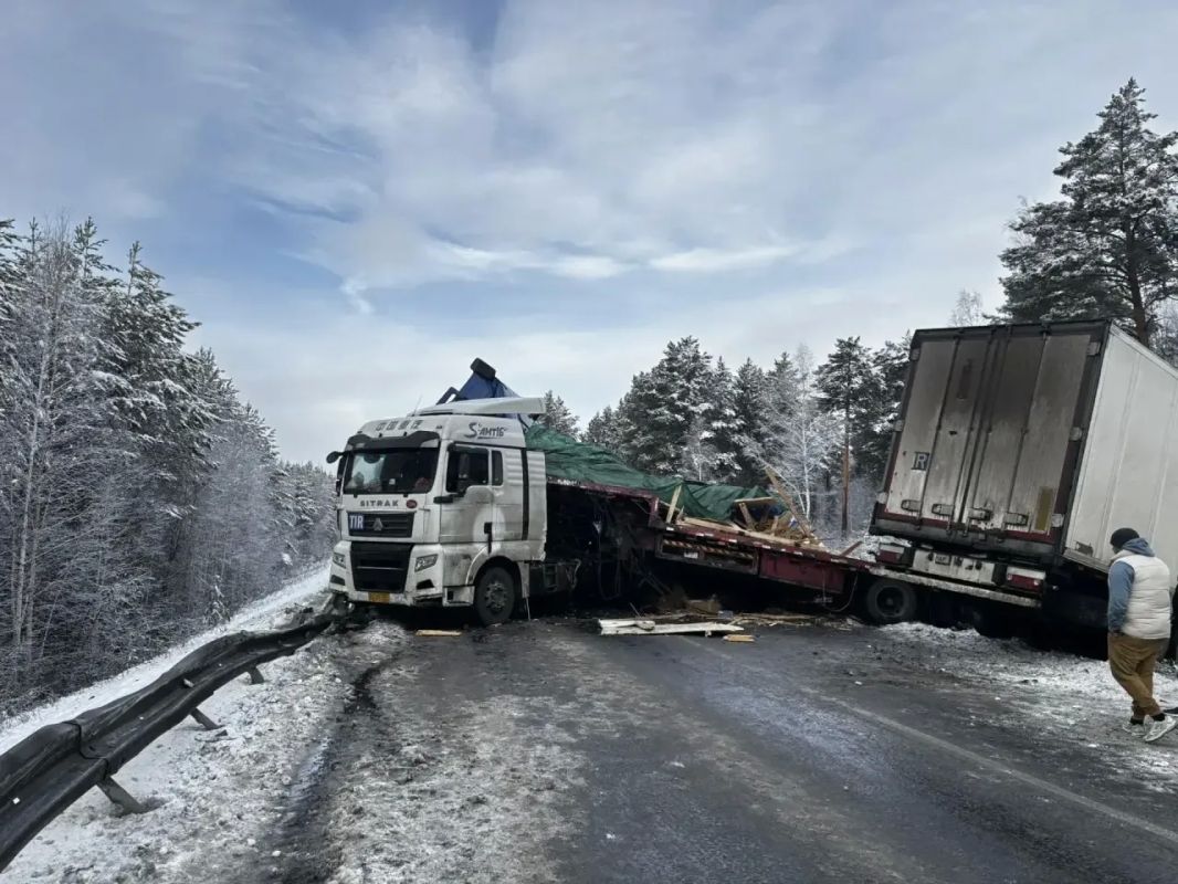 На федеральной автодороге Р-255 «Сибирь» в Нижнеудинском районе ограничили движение транспорта На федеральной автодороге Р-255 «Сибирь» в Нижнеудинском районе ограничили движение транспорта