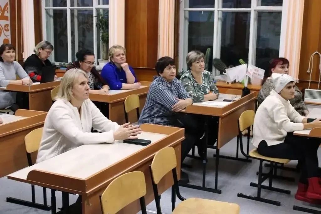 Сотрудники Братского ЛО МВД России на транспорте приняли участие в муниципальном родительском собрании по вопросам безопасности детей Сотрудники Братского ЛО МВД России на транспорте приняли участие в муниципальном родительском собрании по вопросам безопасности детей
