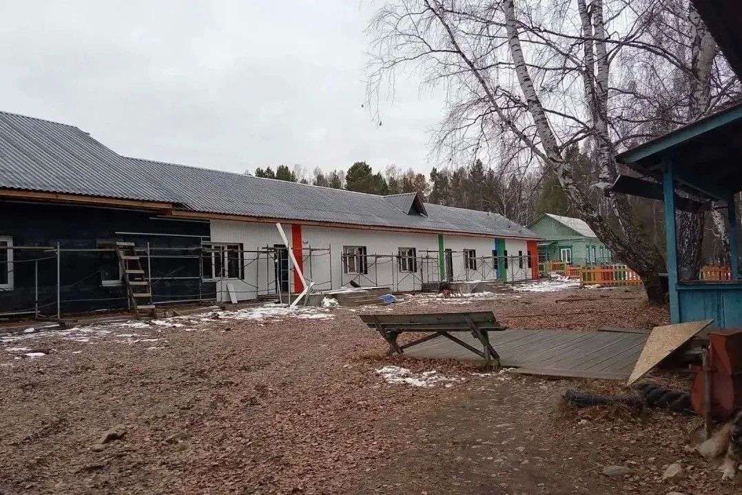 В Приангарье завершается капитальный ремонт зданий еще двух детских садов по нацпроекту «Семья» В Приангарье завершается капитальный ремонт зданий еще двух детских садов по нацпроекту «Семья»