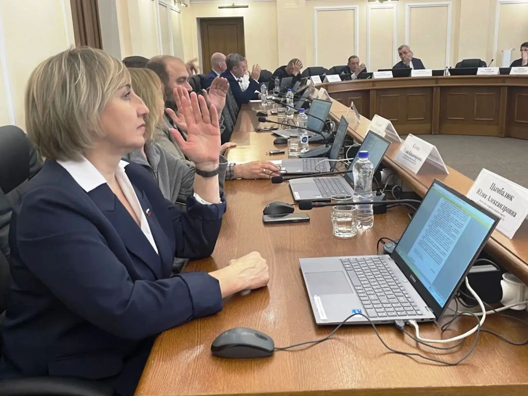 На очередном заседании Думы 27 октября депутаты рассмотрели 11 вопросов