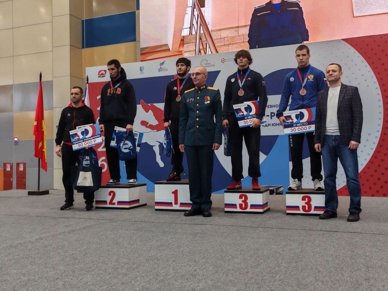 Спортсмен Приангарья Анзор Джанаралиев стал серебряным призером всероссийских соревнований по греко-римской борьбе “Россия – Родина героев”