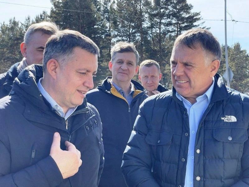 Сергей Петров: Сегодня день рождения у Губернатора Иркутской области Игоря Ивановича Кобзева Сергей Петров: Сегодня день рождения у Губернатора Иркутской области Игоря Ивановича Кобзева